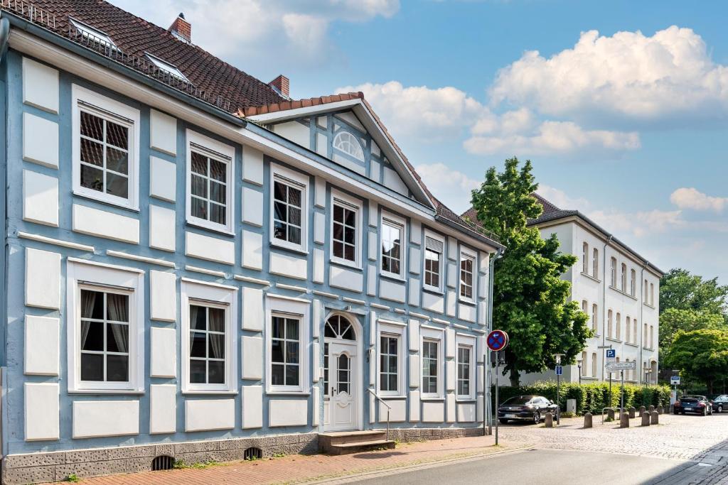 Apartment & Junior-Suite Schloßstraße am Park 3 Schloßstraße, 31303 Burgdorf