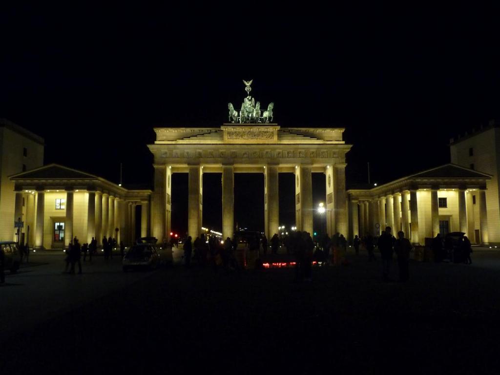 Apartment&Rooms near Brandenburg Gate Wilhelmstr. 48, 10117 Berlin