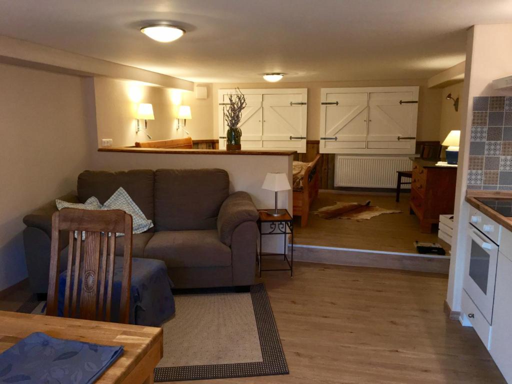 Appartements Apartment,Wohnung & Zimmer 'Am Waldfreibad' 8 Bockemsweg Wohnhaus 53804 Much