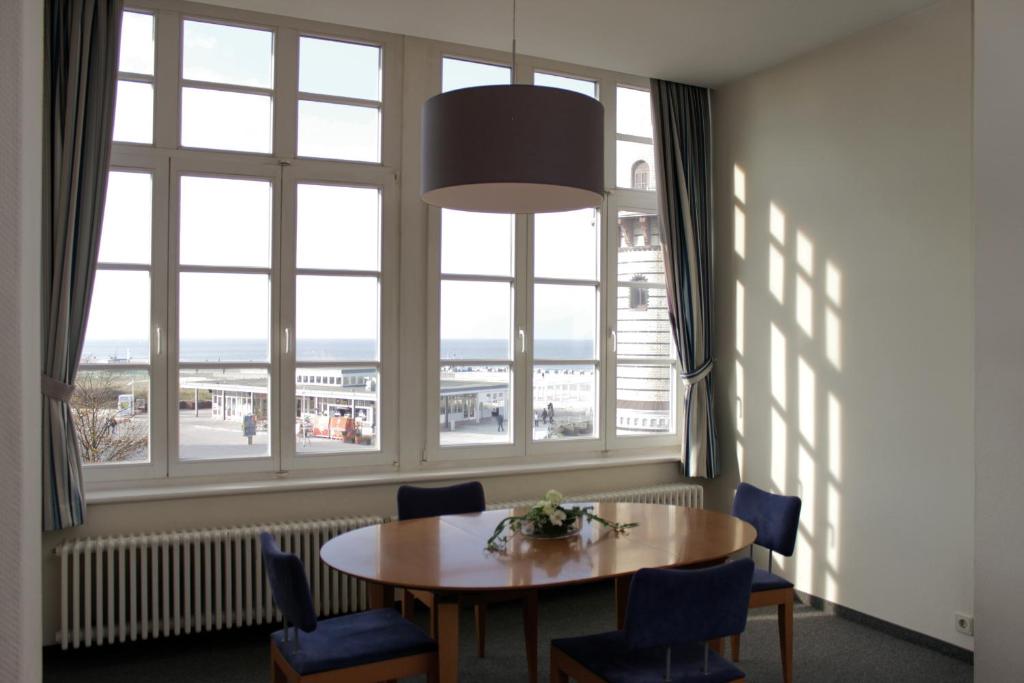 Appartements Apartmenthaus Am Leuchtturm 6 Am Leuchtturm 18119 Warnemünde