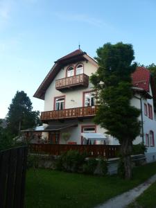 Appartements Apartments Alte Villa Wettersteinstr. 29 82467 Garmisch-Partenkirchen Bavière