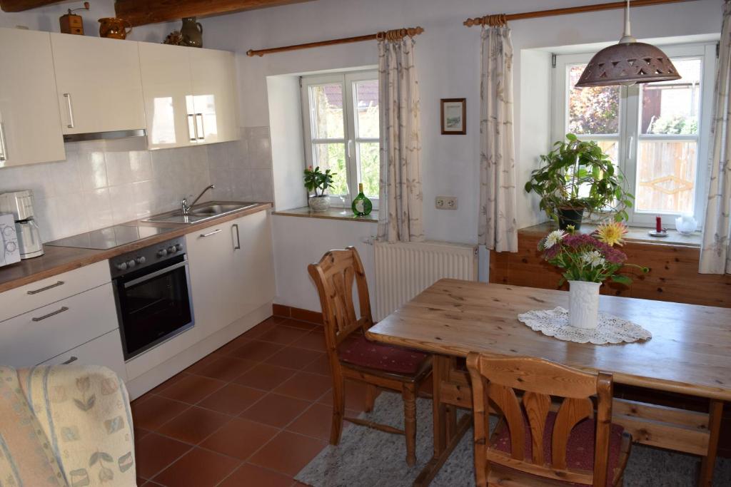 Apartments Bed & Breakfast Brückner Hüttenheim Nr. 62, 97348 Willanzheim