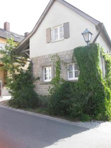 Appartements Apartments Bed & Breakfast Brückner Hüttenheim Nr. 62 97348 Willanzheim Bavière