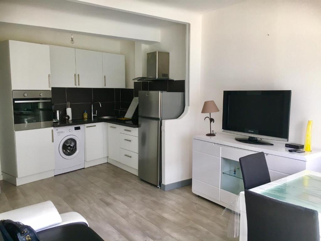 Apartments Berlin Leberstraße 58 10829 Berlin