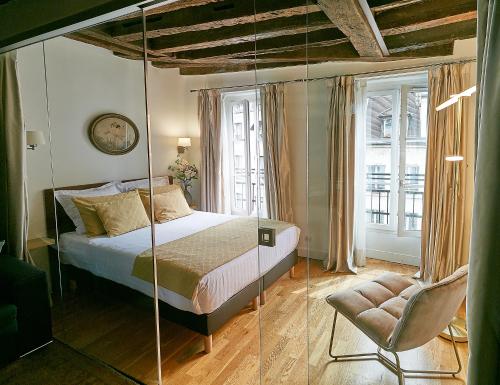 Apartments Du Louvre St Honoré