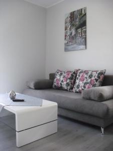 Apartments \