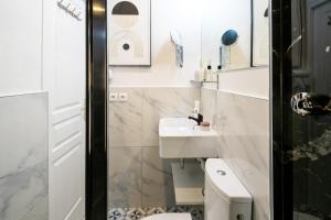 Apartments WS Tour Eiffel - Laos