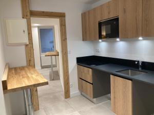 Appartements Appart' Au Coeur de Nuits Au fond de la cour à gauche entrée par porte de garage 4 Rue Thurot 21700 Nuits-Saint-Georges Bourgogne