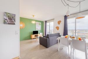Appart'Hotel Versailles Saint Cyr l'Ecole - Gare SNCF RER