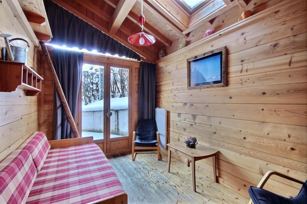 Appartements Appartement à 600m des remontées mécaniques, centre Morzine, chalet les Joux 823D Route de la Plagne 74110 Morzine