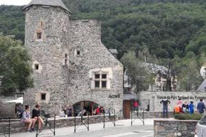 APPARTEMENT CALME 5 PERSONNEs CENTRE ST LARY