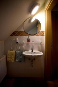 Appartements Appartement-Haus Schneevoigt Falkenweg 9 31558 Hagenburg Basse-Saxe