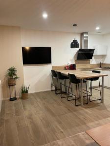Appartement Jungle centre confort et spacieux netflix wifi gratuit