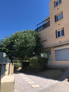 Appartement Mimosa, tram 2, parking