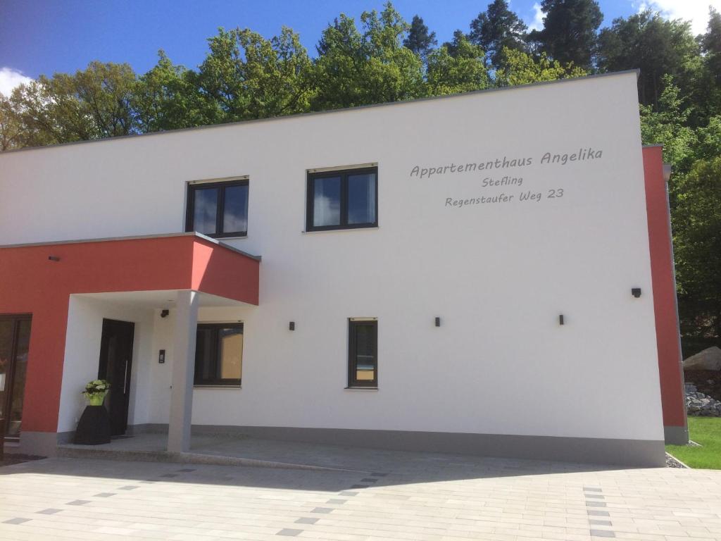 Appartementhaus Angelika Regenstaufer Weg 23, 93149 Nittenau