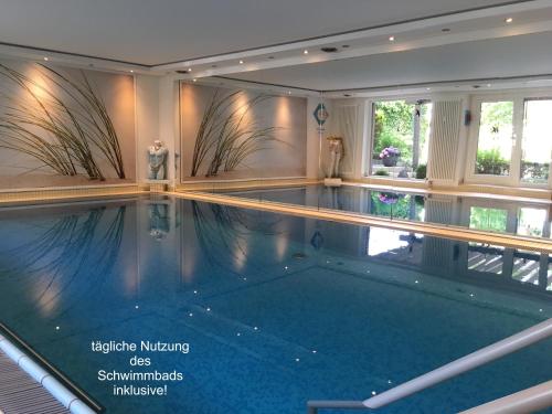 Appartementresidenz am Kurpark - Ferienwohnungen mit Pool & Sauna -