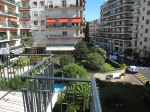 Appartements Cannes Centre : Rond Point Duboys d'Angers