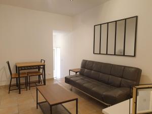 Appartements Appartements de l'Eglise 3 Place du Docteur Crudeli 20260 Calvi Corse