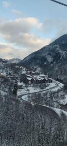 Appartements en résidence sport d'hiver, piscine, jacuzzi et sauna
