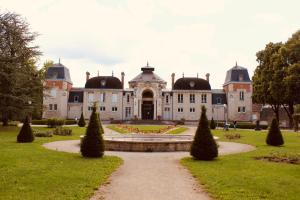 Apprt calme 2 chambres, proche thermes et centre ville, parking gratuit