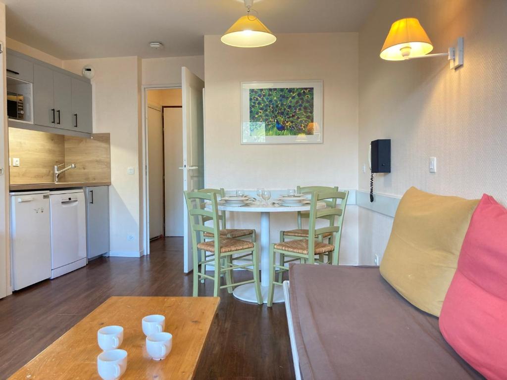 Artisan Lofts courtyard Opéra 75009 Paris