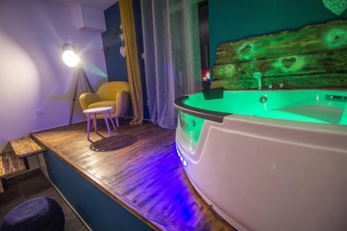 ** Au Canal du Midi - JACCUZZI & luxueux appartements **