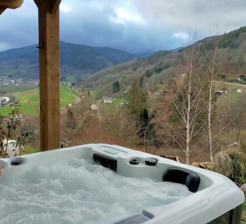 Au chalet de JO