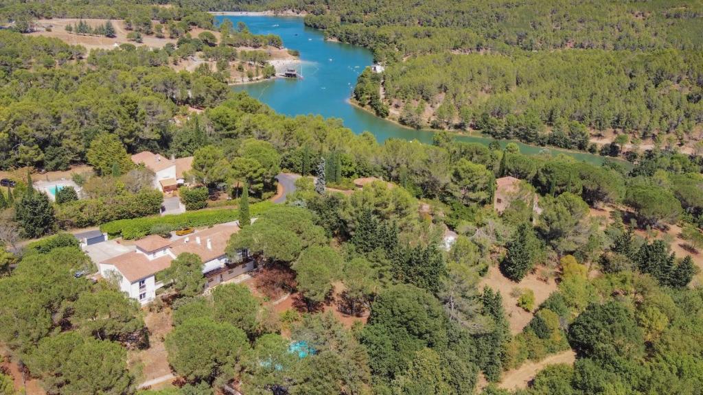 Au point du jour - Gîtes Carcassonne, Lac de la Cavayère 19 Chemin du Point du Jour Montlegun, 11000 Carcassonne