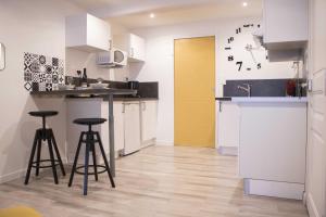 Appartements Au repère d'Argante 20 rue Massillon 34120 Pézenas Languedoc-Roussillon