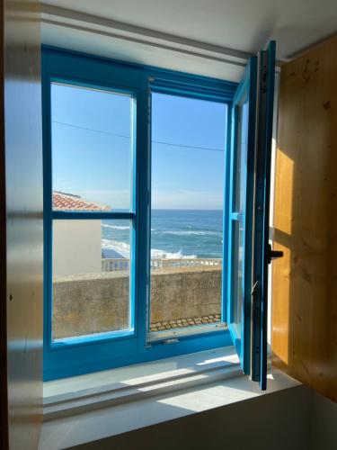 Azenhas do Mar West Coast Design and Surf Villas