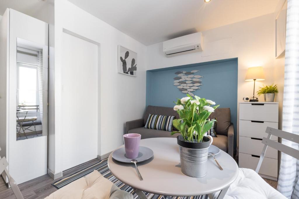 Appartements Azur Studios Cannes 53, Rue George Clemenceau 06400 Cannes