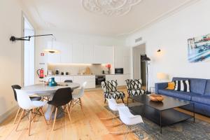 Bacalhoeiros 99 - Beautiful and bright Apartment @ Baixa, Chiado