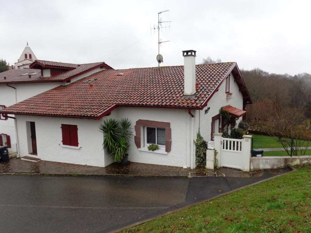 Barnetche Villa \, 64990 Villefranque