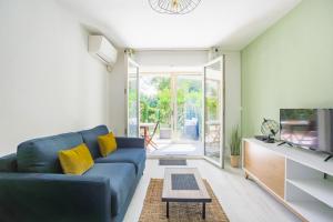 Beau T2 dans residence avec piscine