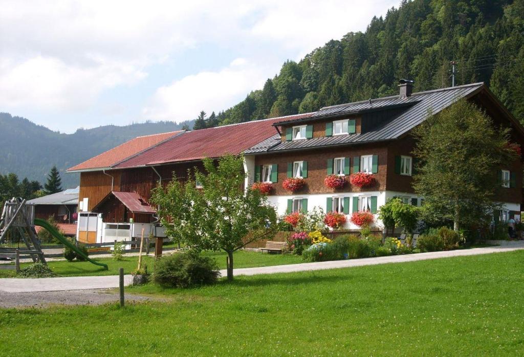 Appartements Bergbauernhof Weber Steinebergweg 31 87541 Bad Hindelang