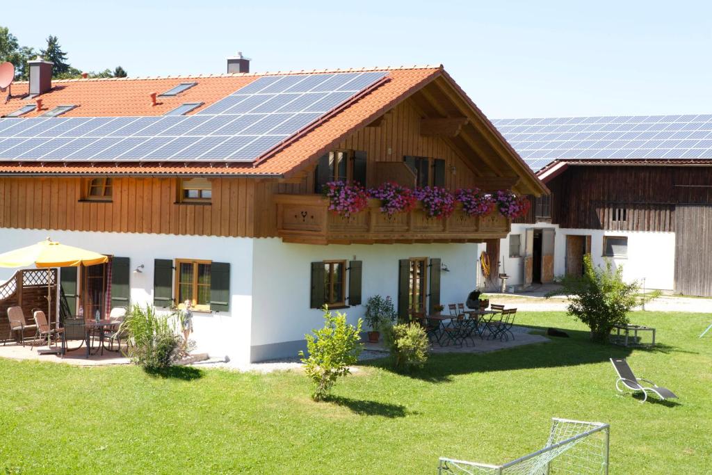 Berghof Heger Berghof 1, 82380 Peißenberg