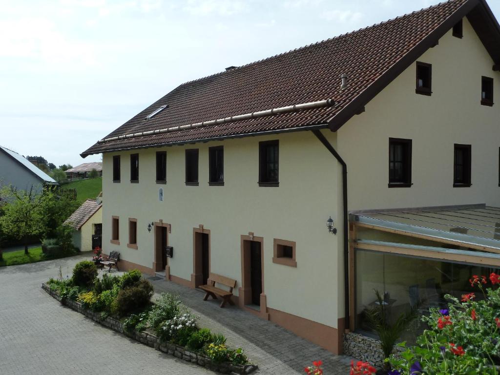 Appartements Bernerhof Prüllsbirkig 1 91278 Pottenstein