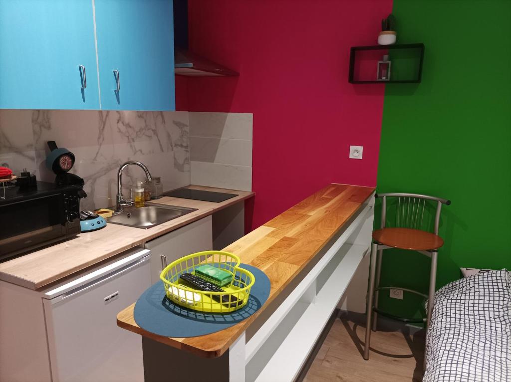 Bienvenue chez Keylia et Tia 49 Rue Jean Colly, 42100 Le Brûlé