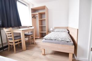 Boardinghouse bei Frechen mit WLAN