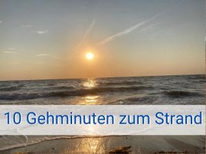 Böltser Hus Ferienwohnungen mit Strandkorb und Kamin 10 Gehminuten zum kurtaxefreien Sandstrand