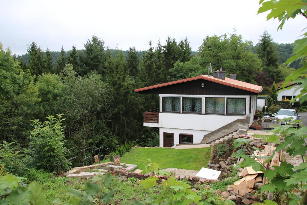 Burbergblick 18 Wochenendstraße, 54570 Schutz