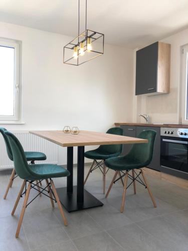 business & fitter Apartment