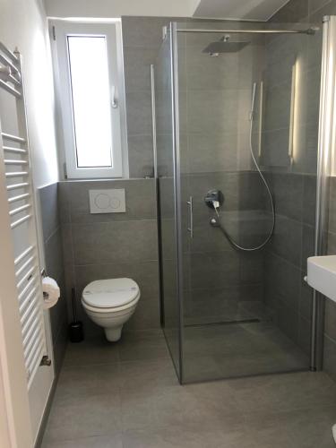 business & fitter Apartment