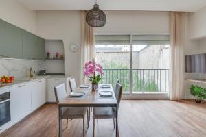 Butterfly Rental Properties SAS, Luxury and Calm Properties, 10 Min walk from beach