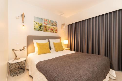 Cabanas Apartments Sea View