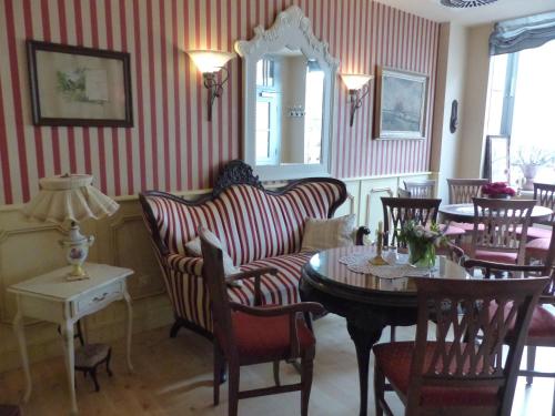 Cafe 28 & Pension am Markt