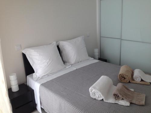Cândido Reis Apartments