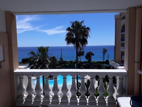 Cannes design vue mer