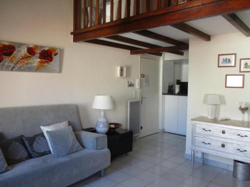 Cannes La Fontaine Apartments