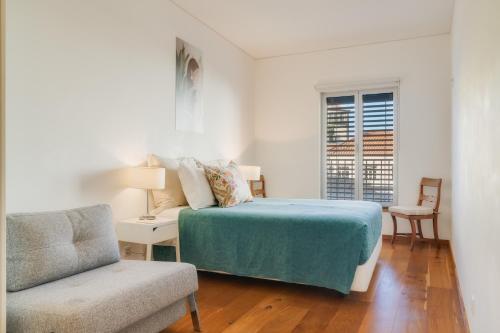 Casa da Praça Apartments - by Casas na Ilha